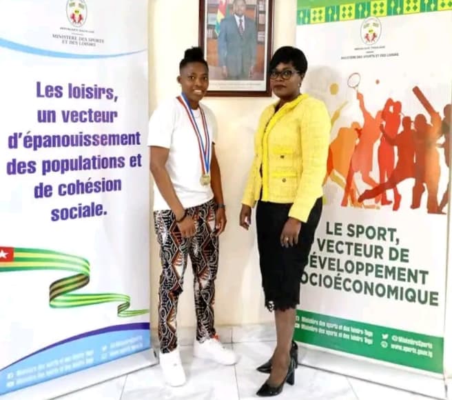 L'internationale togolaise Mafille Woedikou reçue par la ministre des sports et des loisirs